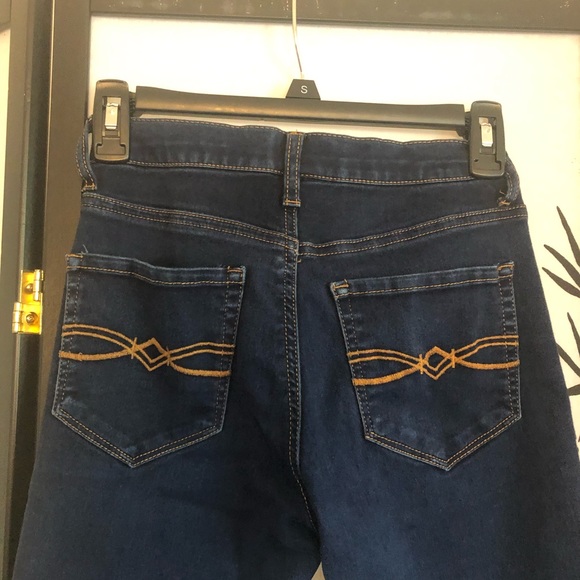 High Waisted Denim Jeggings - Picture 4 of 6